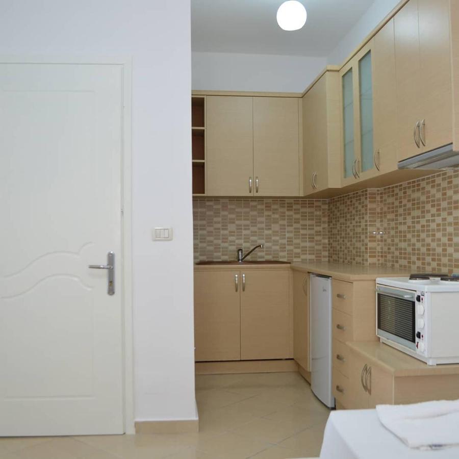 Noah Apartaments Саранда Екстер'єр фото